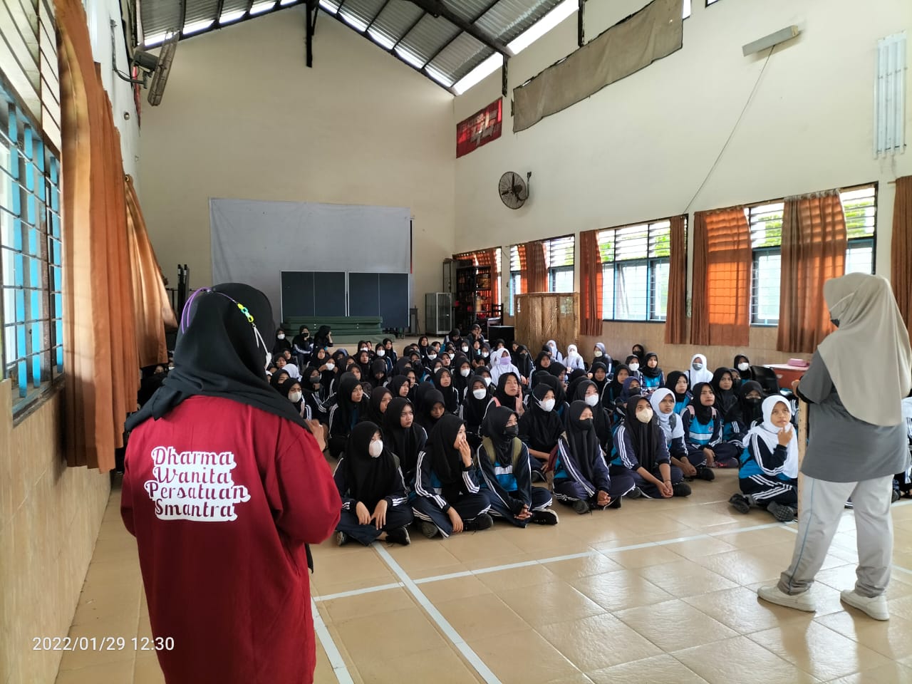 PEMBINAAN SISWI SMA NEGERI 1 TERARA